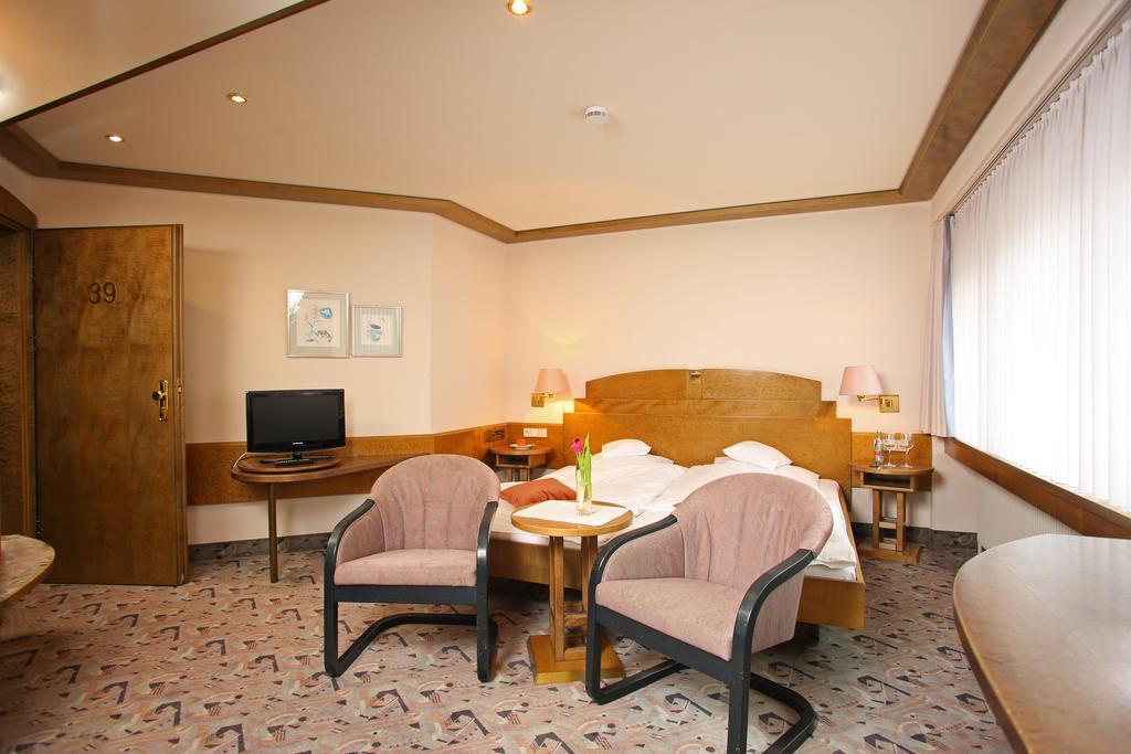 Hotel Brielhof Hechingen Extérieur photo