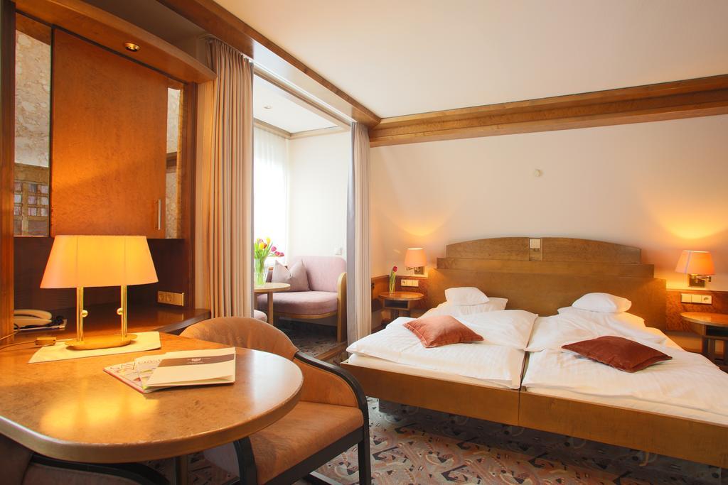 Hotel Brielhof Hechingen Extérieur photo